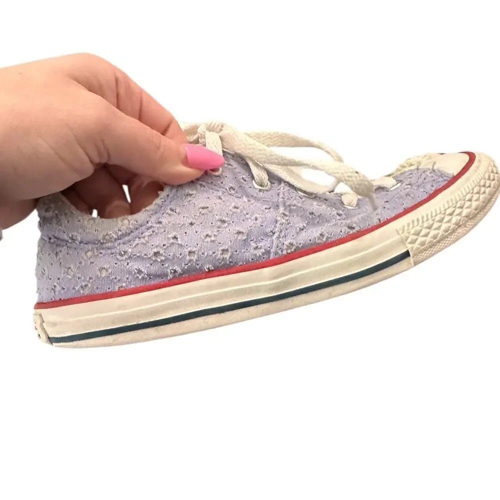Converse Lavender Eyelet Lace Low Tops Youth 4 / Women’s 5.5